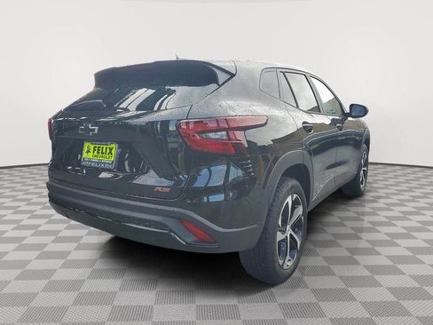 New 2026 Chevrolet Trax RS image 3