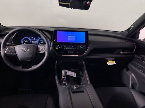 New 2026 Toyota Grand Highlander AWD Hybrid image 14