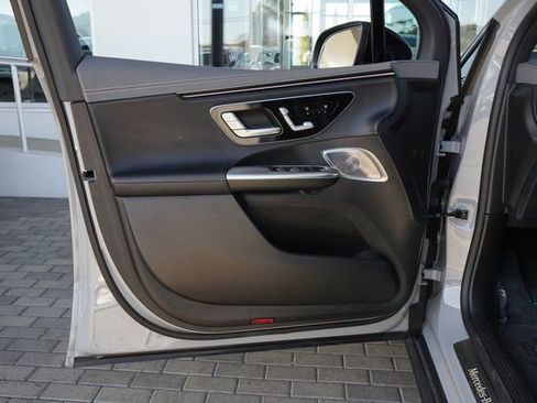 Used 2024 Mercedes-Benz EQE 350+ 4MATIC SUV image 15