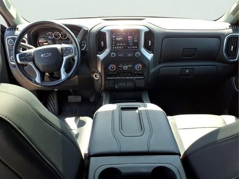 Used 2020 Chevrolet Silverado 1500 LT Trail Boss AWD/4WD image 12