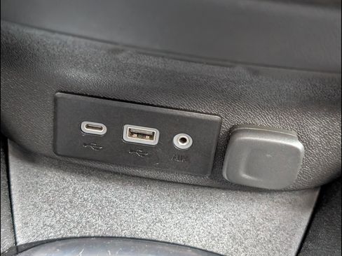 Used 2024 Chevrolet Malibu LT FWD image 17