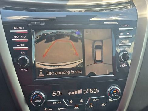 Used 2022 Nissan Murano SL image 22