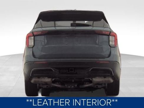 Used 2025 Ford Explorer ST-Line image 7