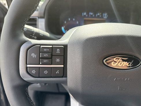 Used 2025 Ford F150 Lariat w/ Equipment Group 501A Mid AWD/4WD image 23