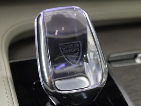 Used 2024 Volvo XC90 B6 Ultimate w/ Lounge Package image 28