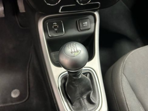 Used 2017 Jeep Compass Sport FWD image 13