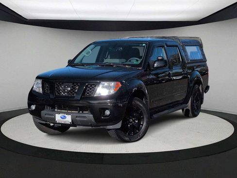 Used 2021 Nissan Frontier SV w/ Midnight Edition Floor Mats image 1