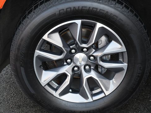 Used 2022 Chevrolet Tahoe LT w/ Luxury Package image 6