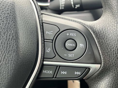 Used 2023 Toyota Camry LE image 22