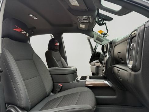 Used 2019 Chevrolet Silverado 1500 RST AWD/4WD image 23