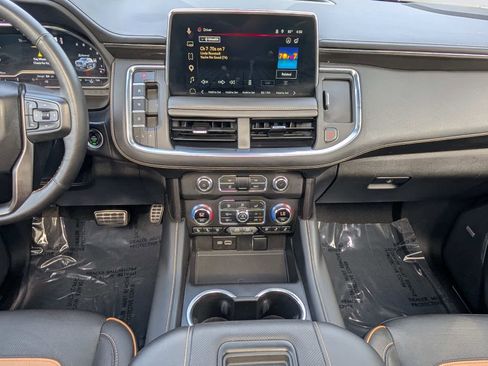 Used 2023 GMC Yukon XL AT4 w/ Technology Package AWD/4WD image 20