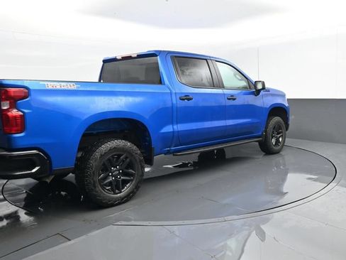 Used 2024 Chevrolet Silverado 1500 Custom Trail Boss w/ LPO, Dark Essentials Package AWD/4WD image 19