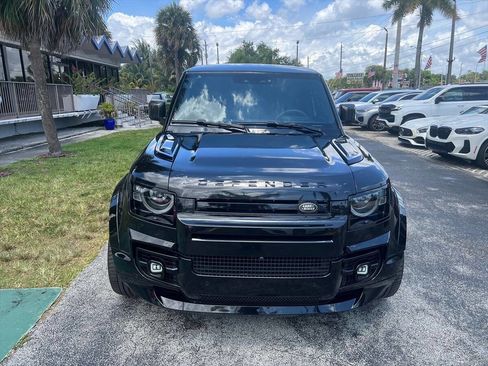 Used 2022 Land Rover Defender 90 Carpathian Edition AWD/4WD image 3