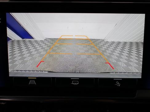 Used 2024 Chevrolet Silverado 1500 LT Trail Boss image 15