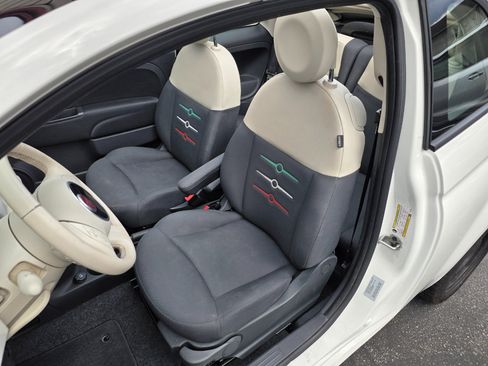 Used 2016 FIAT 500 Pop image 25