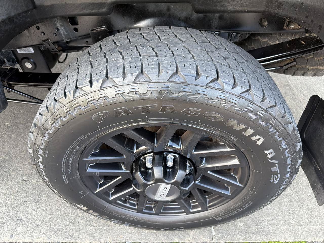 Used 2022 Ford F250 XLT w/ Black Appearance Package AWD/4WD image 17