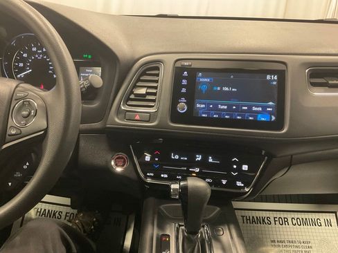 Used 2022 Honda HR-V EX image 22