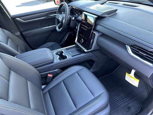 New 2026 GMC Acadia Elevation w/ Black Edition image 41