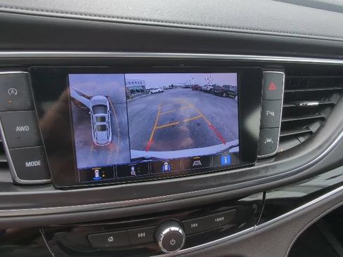 Used 2022 Buick Enclave Avenir w/ Avenir Technology Package AWD/4WD image 21