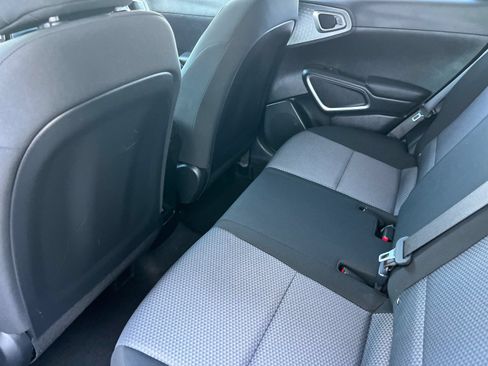 Certified 2023 Kia Soul S FWD image 11
