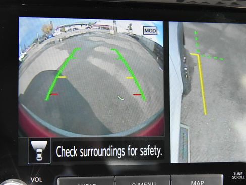 Used 2023 Nissan Frontier Pro-X w/ Pro-X Premium Package image 23