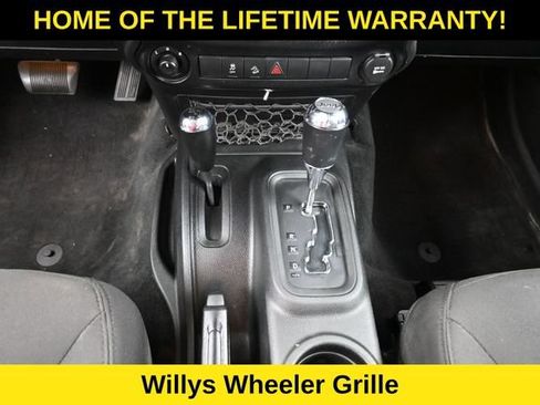 Used 2015 Jeep Wrangler Sport AWD/4WD image 26
