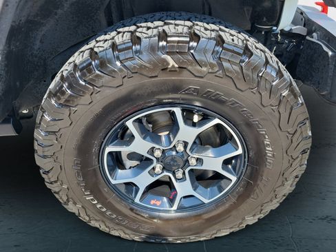 Certified 2020 Jeep Wrangler Rubicon AWD/4WD image 29
