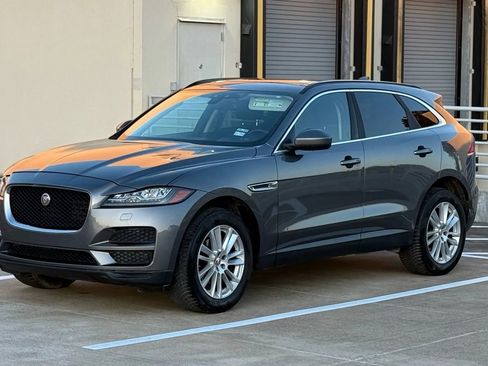 Used 2018 Jaguar F-PACE Prestige AWD/4WD image 3