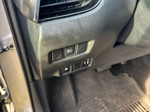 Used 2018 Toyota C-HR image 58