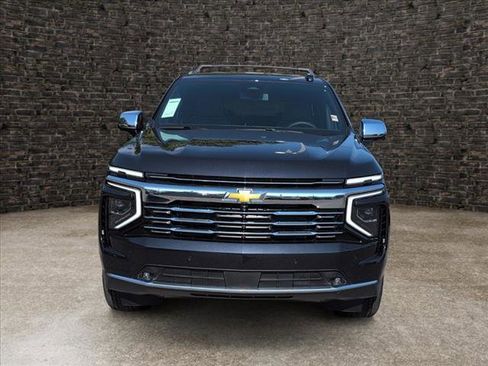 New 2026 Chevrolet Suburban Premier AWD/4WD image 5