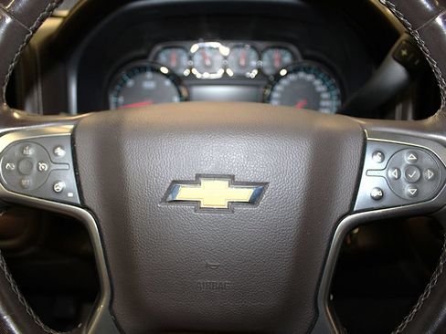 Used 2016 Chevrolet Silverado 1500 LTZ w/ Sport Package AWD/4WD image 12