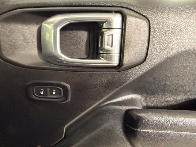 Used 2021 Jeep Wrangler Sport AWD/4WD image 23