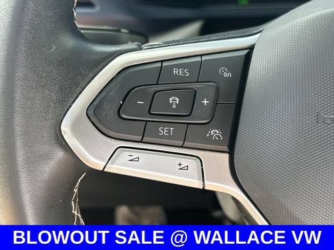Certified 2023 Volkswagen Taos SE FWD image 23