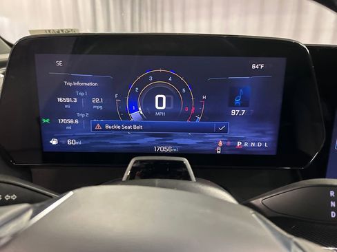 Used 2024 Chevrolet Traverse RS image 16