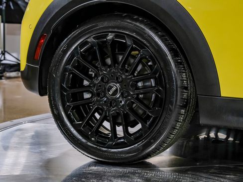 Used 2025 MINI Cooper S FWD image 44