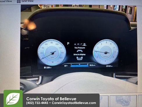 Used 2024 Hyundai Elantra SEL image 6