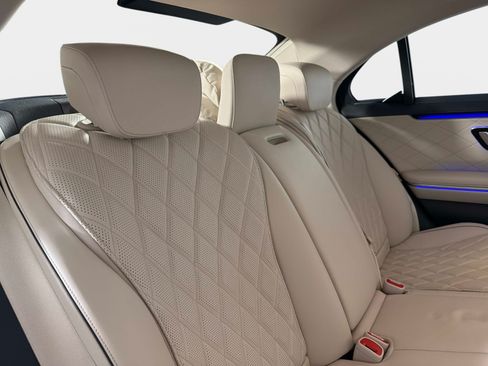 Used 2024 Mercedes-Benz S 500 4MATIC image 27