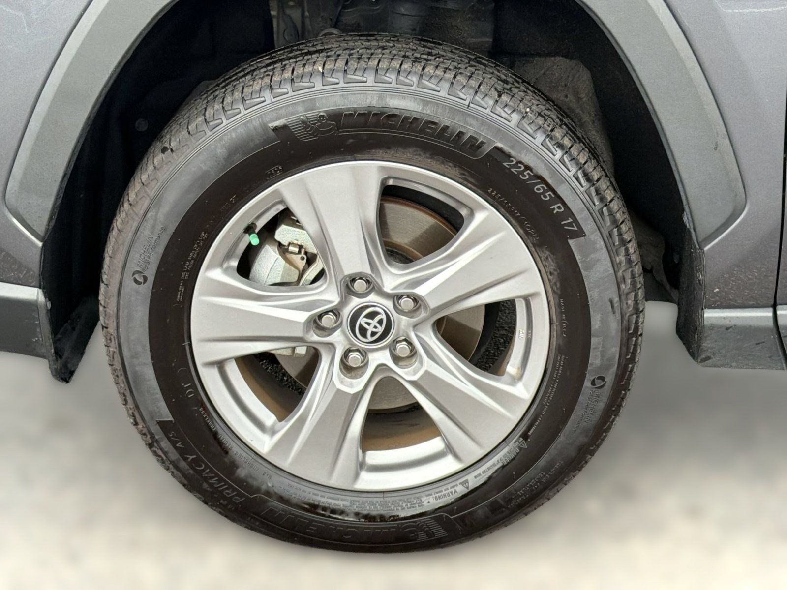Certified 2023 Toyota RAV4 XLE w/ Convenience Package FWD image 13