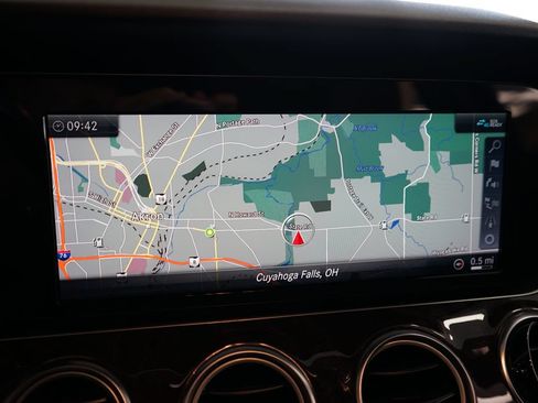 Used 2019 Mercedes-Benz E 300 w/ Premium 1 Package image 7