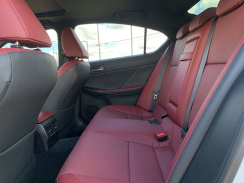 Used 2025 Lexus IS 350 F Sport RWD image 32