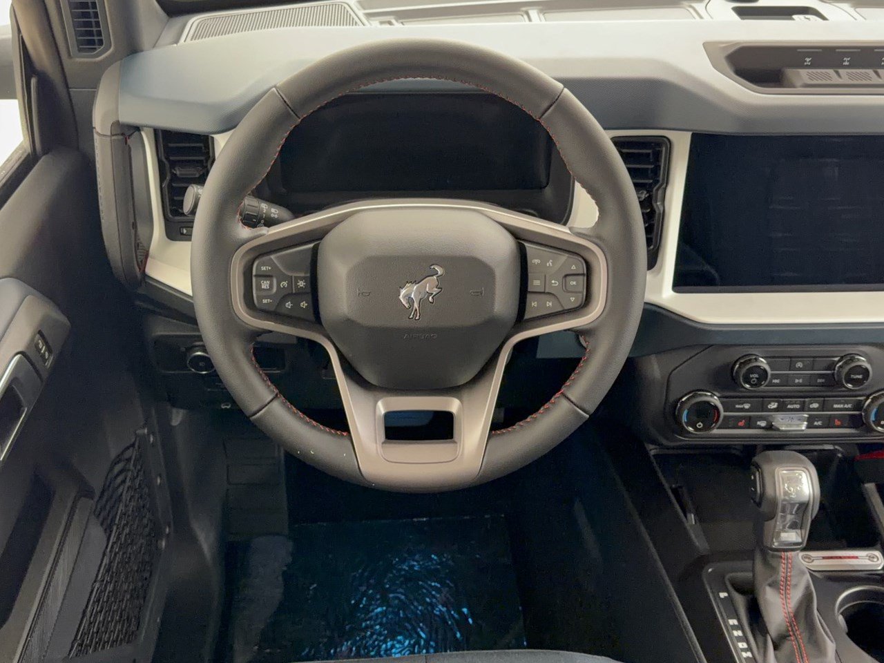 New 2026 Ford Bronco Heritage Edition AWD/4WD image 10