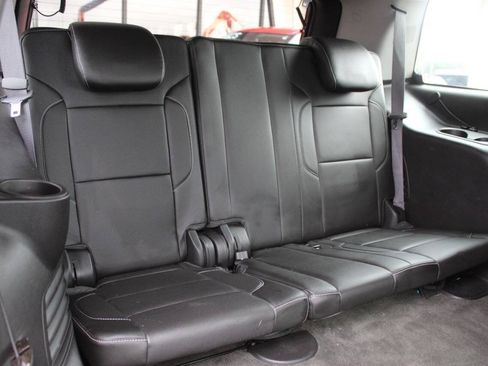 Used 2015 Chevrolet Tahoe LTZ AWD/4WD image 15