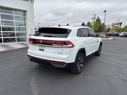 Used 2024 Volkswagen Atlas Cross Sport SE AWD/4WD image 5