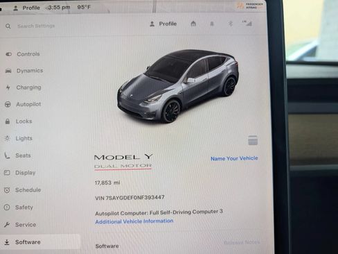 Used 2022 Tesla Model Y Performance AWD/4WD image 3