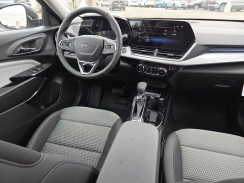 New 2026 Chevrolet Trax LT w/ Driver Confidence Package image 28