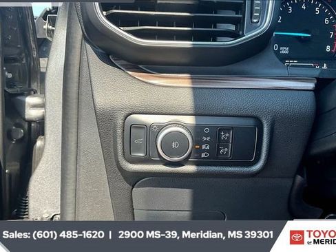 Used 2023 Ford Explorer Limited image 24