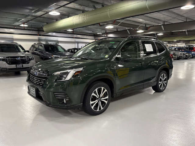 Used 2023 Subaru Forester Limited AWD/4WD image 5