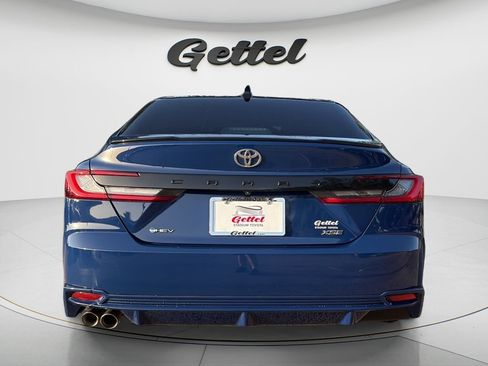 Used 2025 Toyota Camry XSE w/ Premium Package FWD image 6