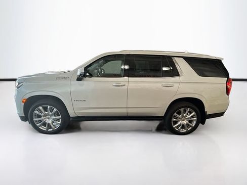 Used 2023 Chevrolet Tahoe High Country AWD/4WD image 9