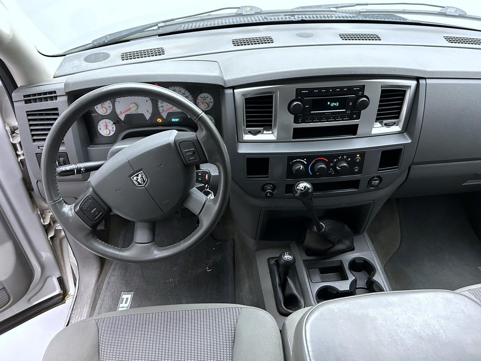 Used 2007 Dodge Ram 3500 Truck SLT w/ Quad Cab Big Horn Value Group AWD/4WD image 13